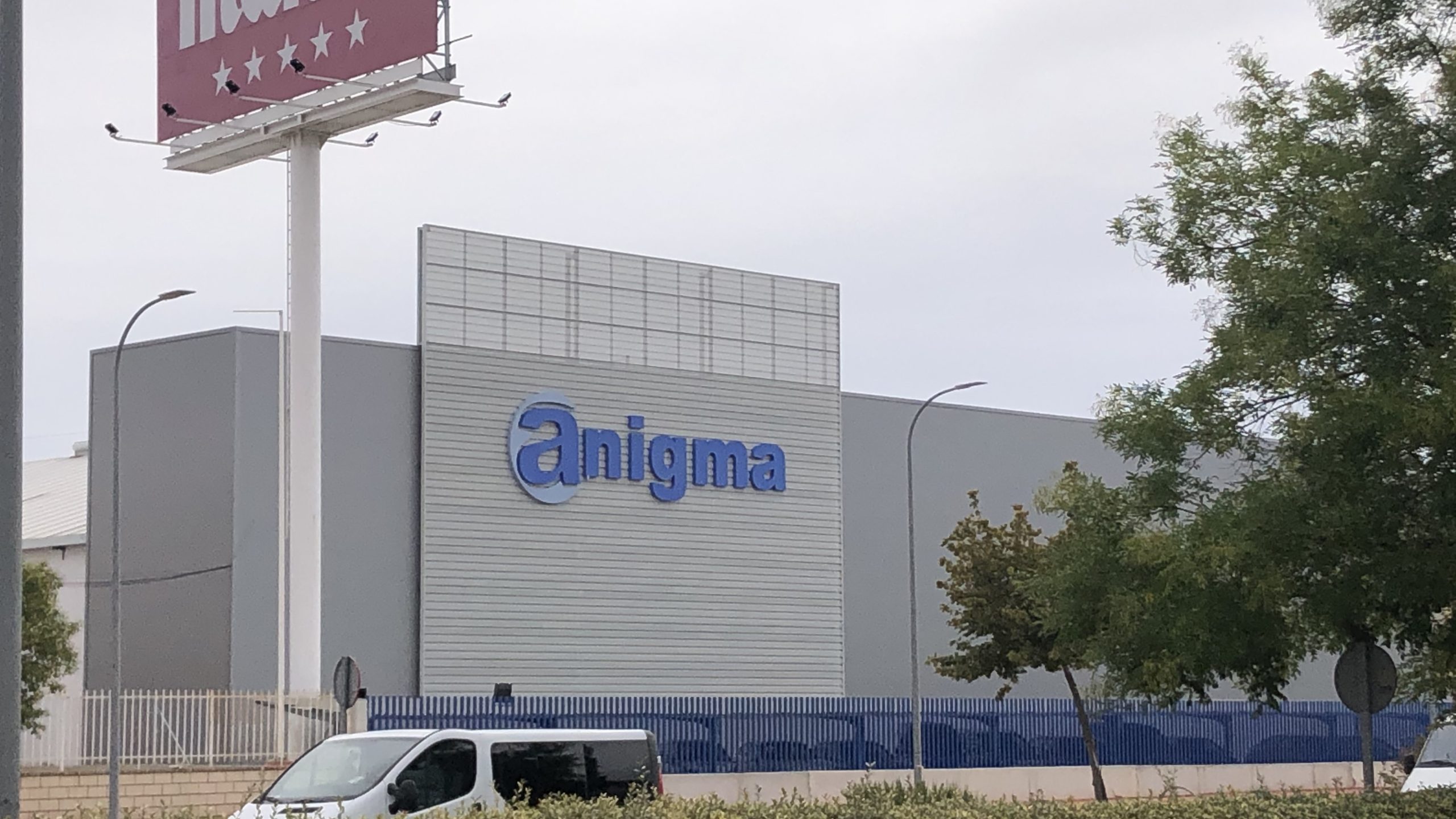 Foto exterior de Anigma