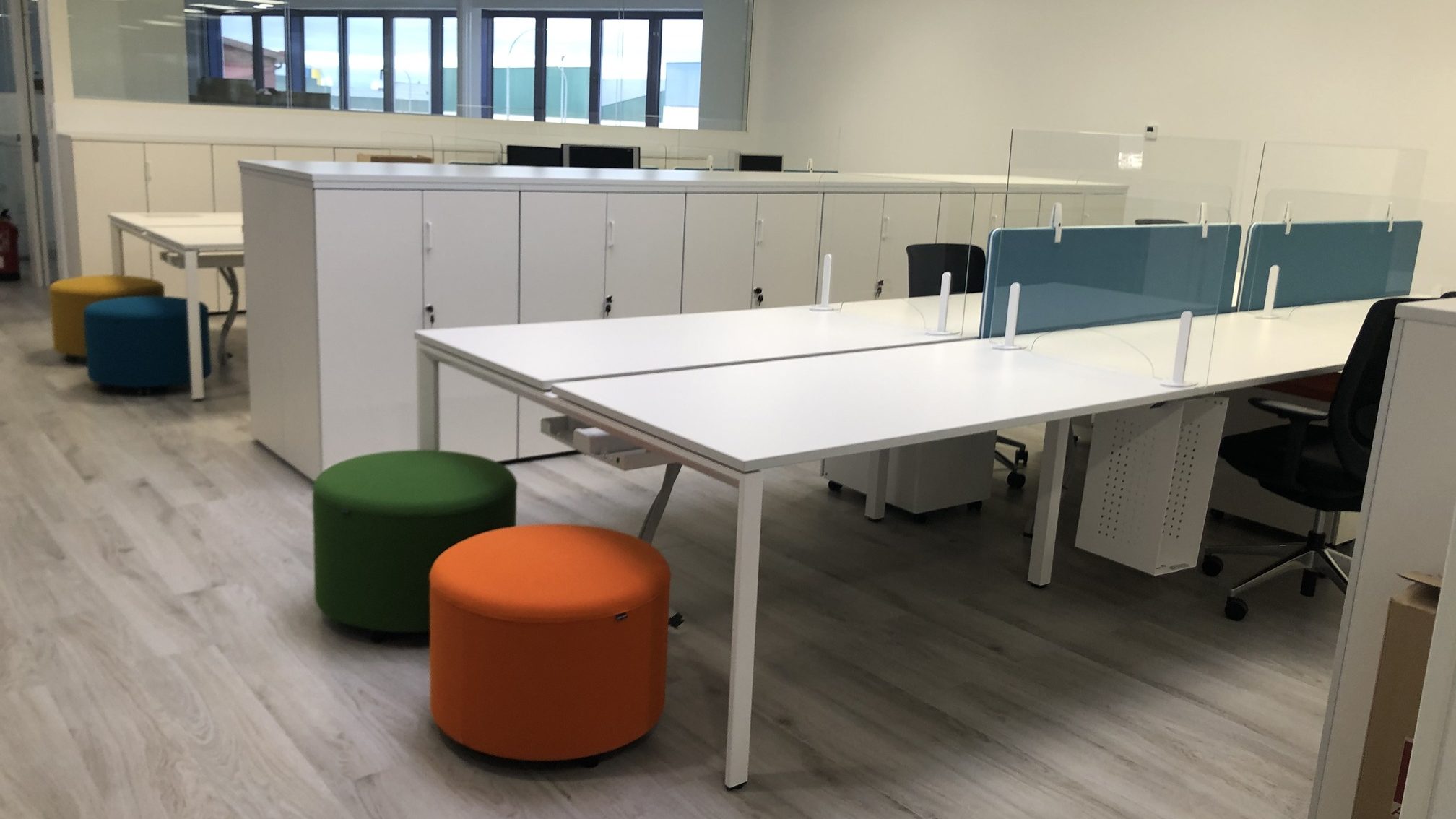 Foto oficinas Aiplast