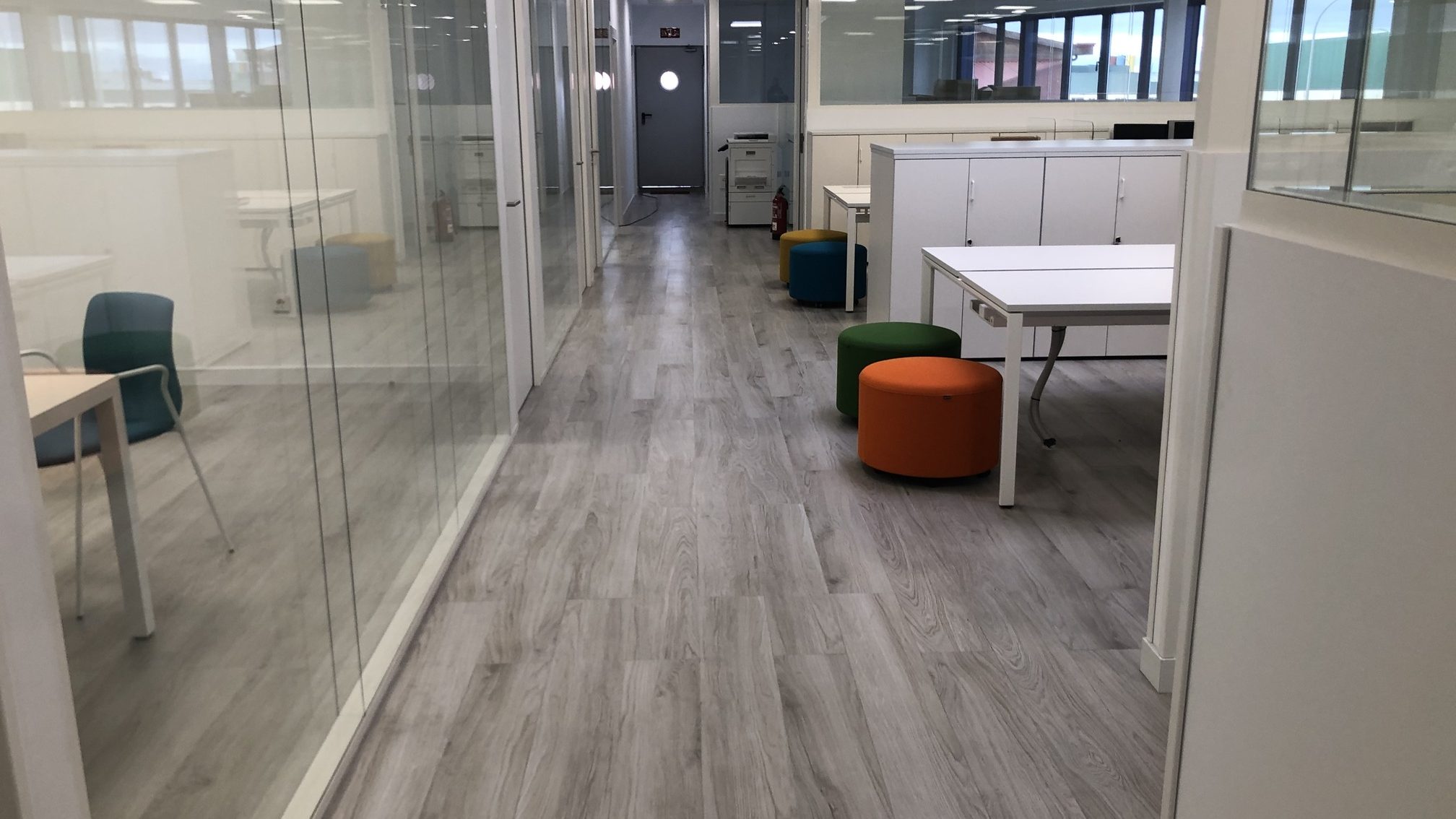 Foto oficinas Aiplast