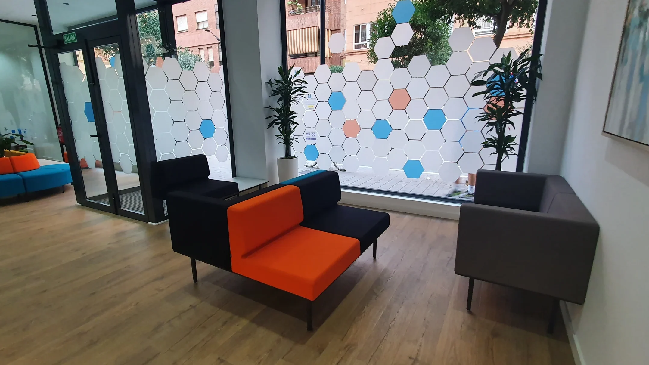 Entrada instalaciones Volmae Psicólogos Albacete