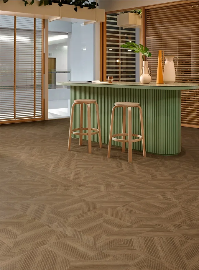 Zona de atencion con pavimento LVT Cut & Form
